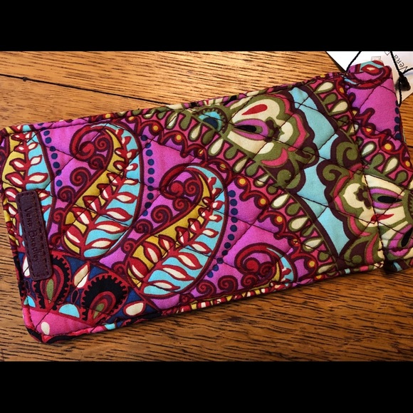 Vera Bradley Accessories - Vera-Bradley Sunglass Sleeve